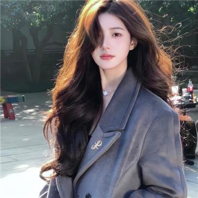 魔幻灰姑娘海报