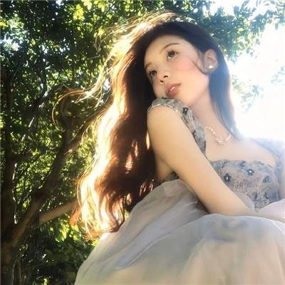 时光沙漏海报