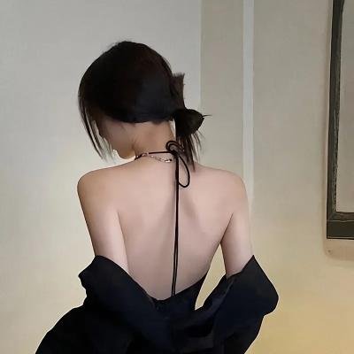 寄养的黑羊海报